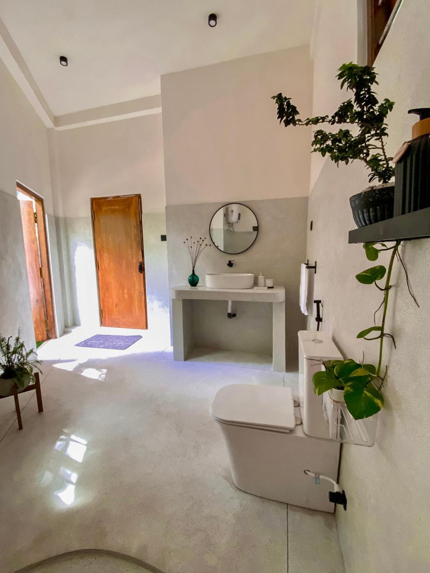 The Palm Private Cottages Midigama Exterior photo